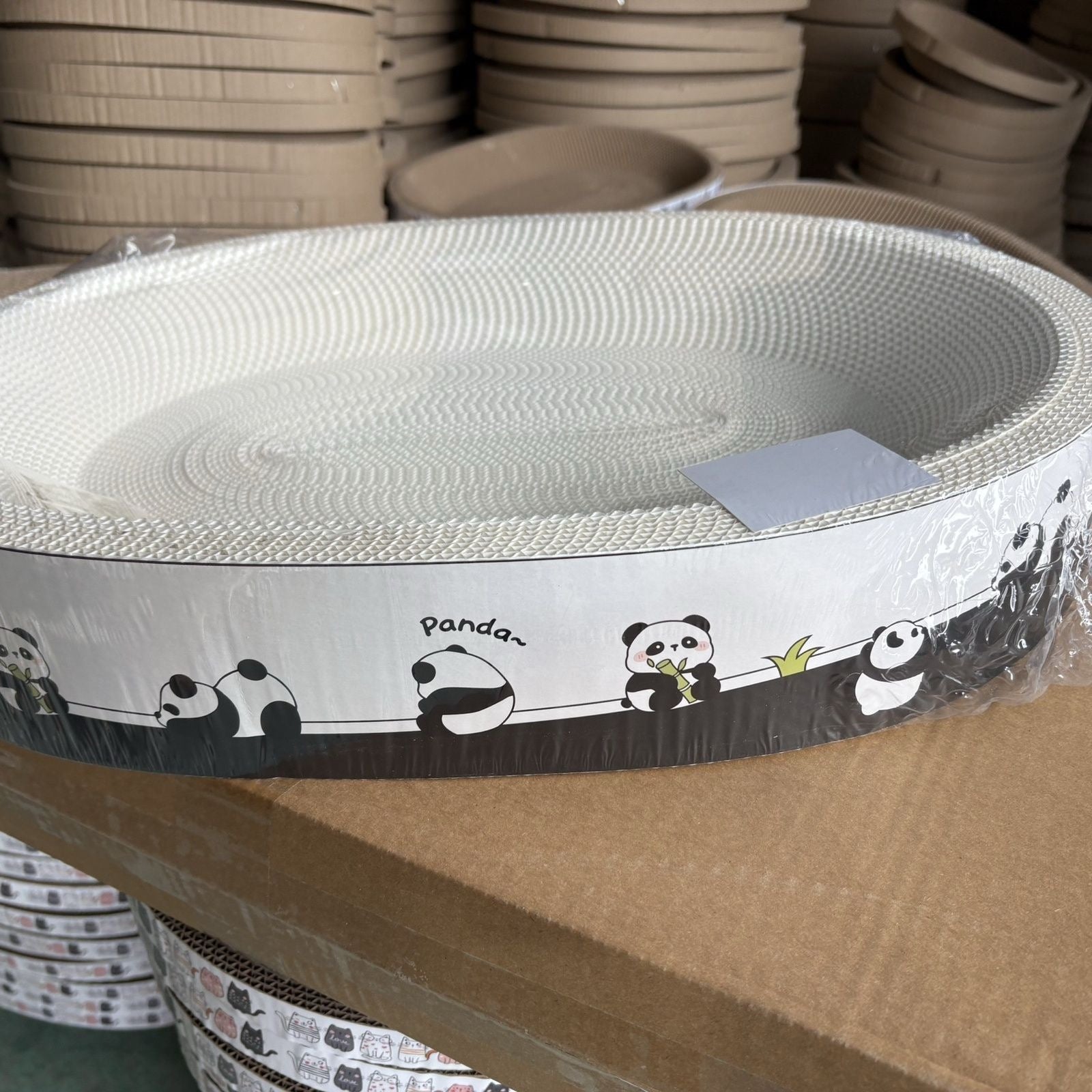 White cardboard scratching board 55*41cm